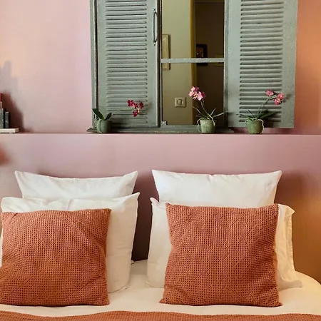 Bed & Breakfast Camparis - - D'hotes Paris
