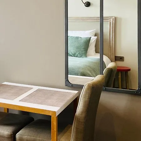Bed & Breakfast Camparis - - D'hotes Paris