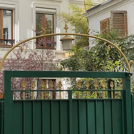 Bed & Breakfast Camparis - - D'hotes Paris