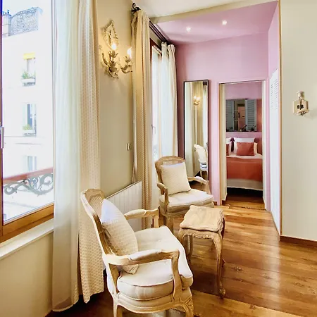 Camparis - - D'hotes Bed & Breakfast Paris