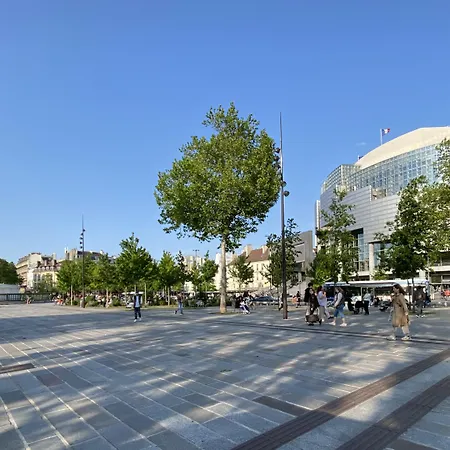 Camparis - - D'hotes Bed & Breakfast Paris