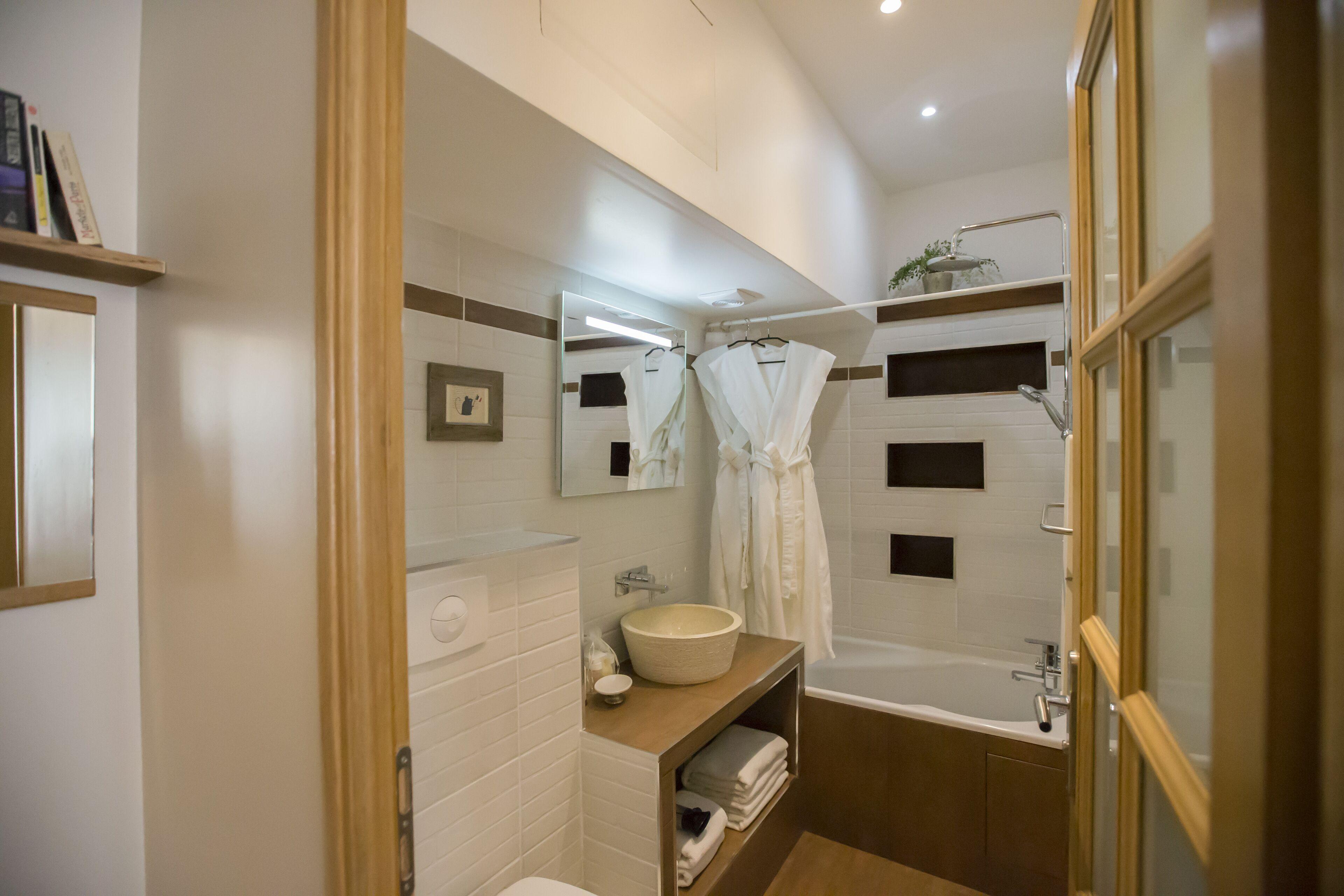 Camparis - - D'hotes 4*